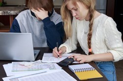 Вы любите тратить деньги? Как найти компромисс в семье